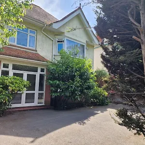 https://a-guest-cosy-house-to-stay-in-sunny.bournemouth-hotels.org